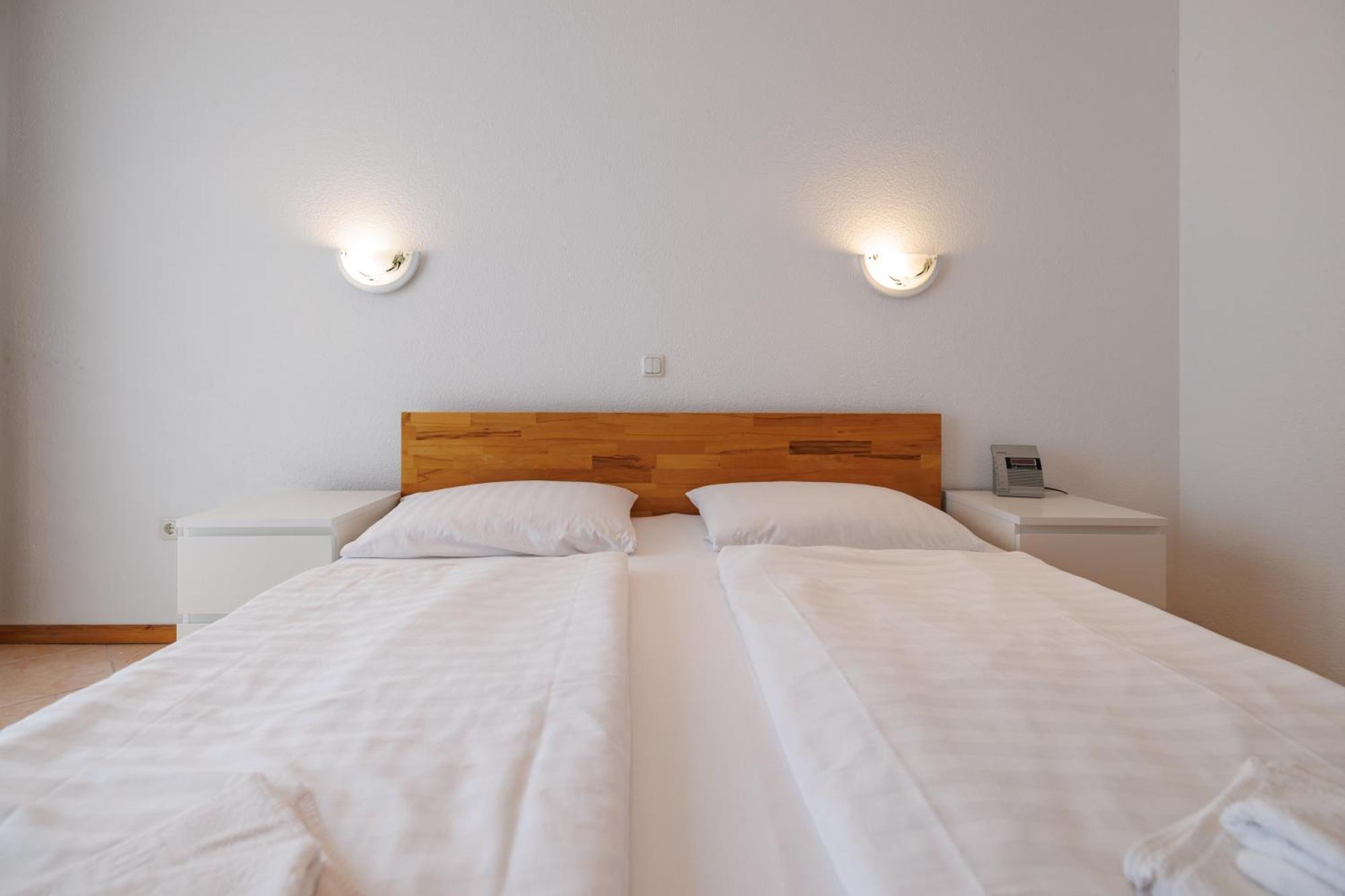Guesthouse Halilagic كرك المظهر الخارجي الصورة
